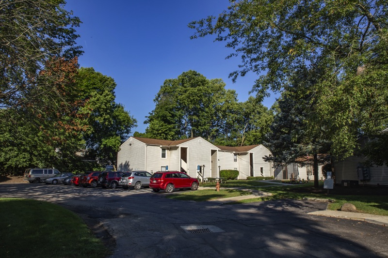 Devonshire West Exterior and street view