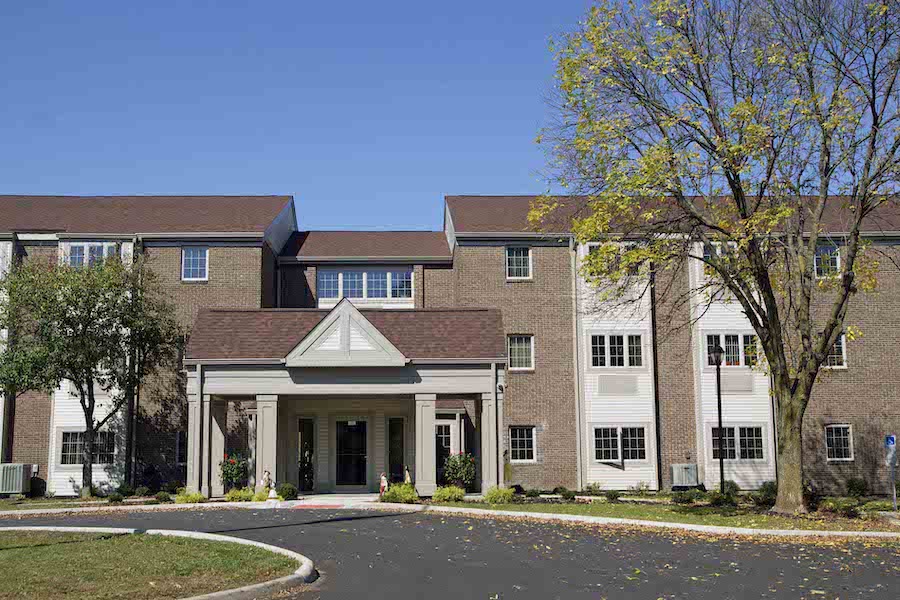 Hunterwood Park - Senior Exterior