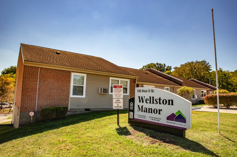 Wellston Manor Signage