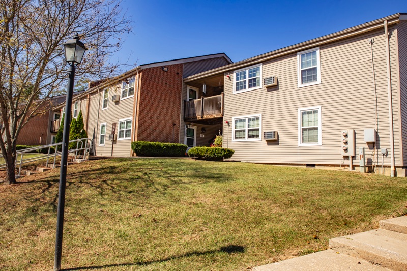 Wellston Manor Exterior